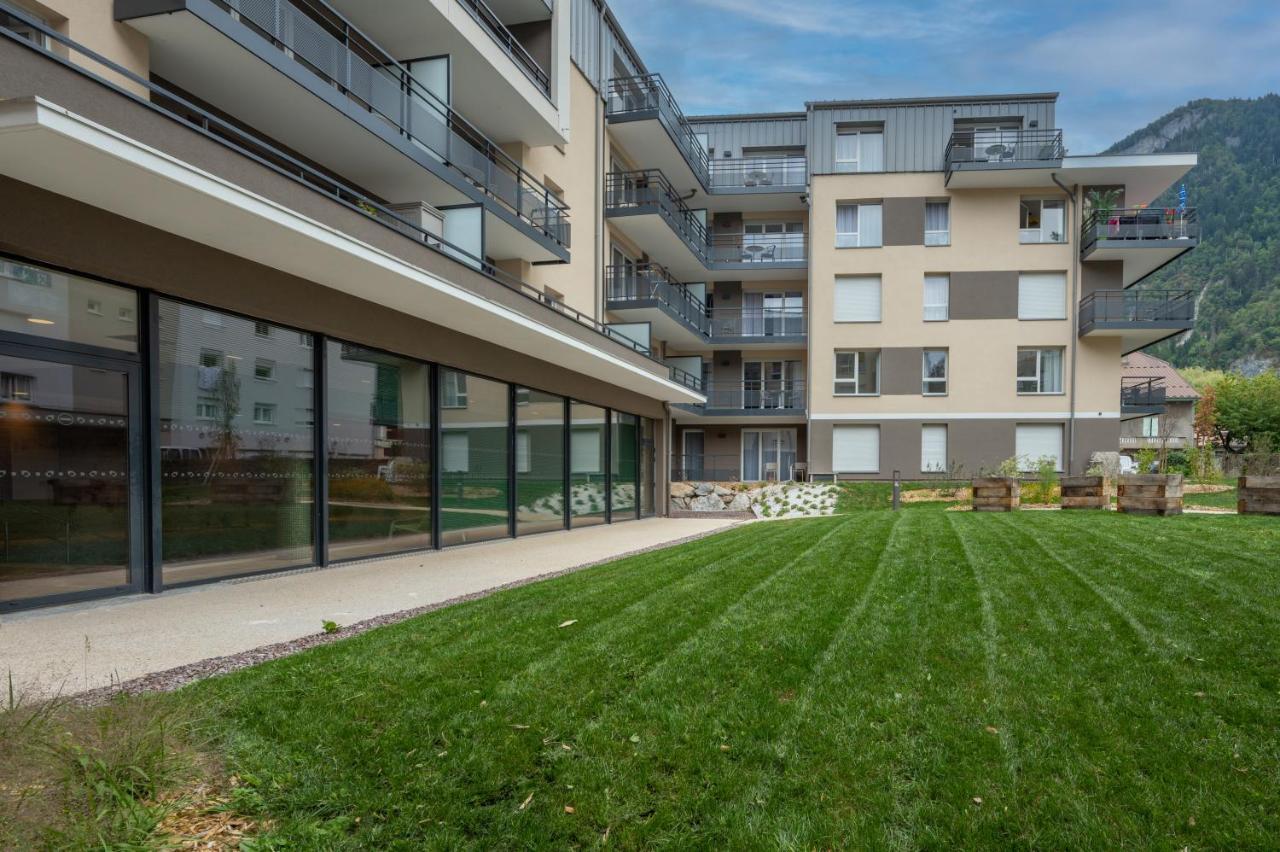 Domitys L'Horologia Aparthotel Cluses Exterior photo